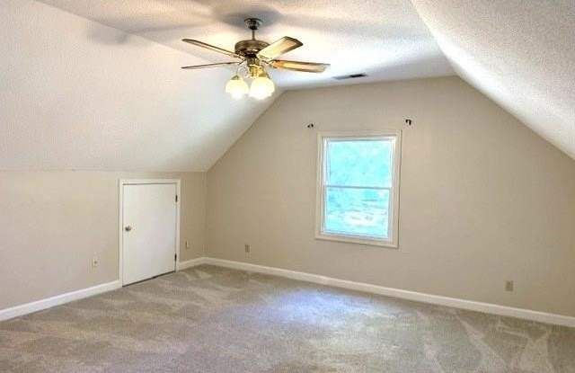959 MISTY GLEN Dr Gallery 3