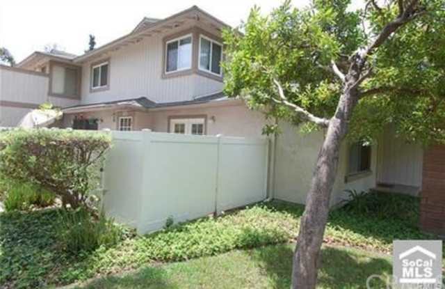 20365 FLOWER GATE - 20365 Flower Gate Ln, Yorba Linda, CA 92886