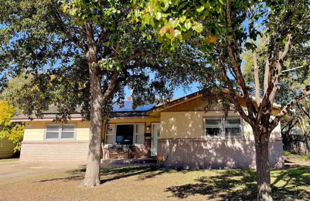 4220 JENNIE Avenue - 4220 Jennie Avenue, Amarillo, TX 79106