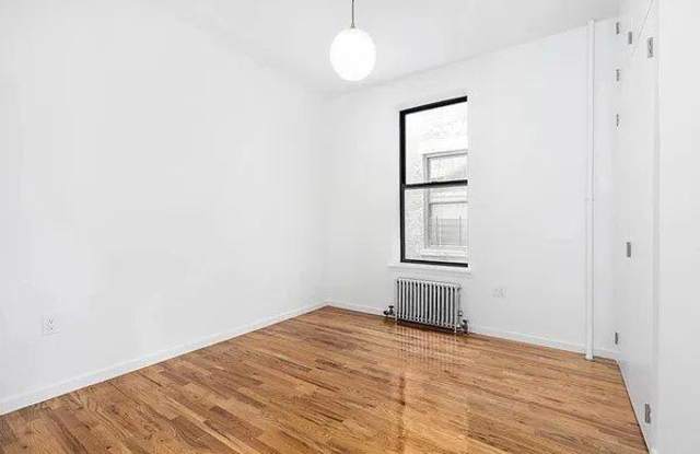 1949 Adam Clayton Powell Jr. Boulevard Gallery 3