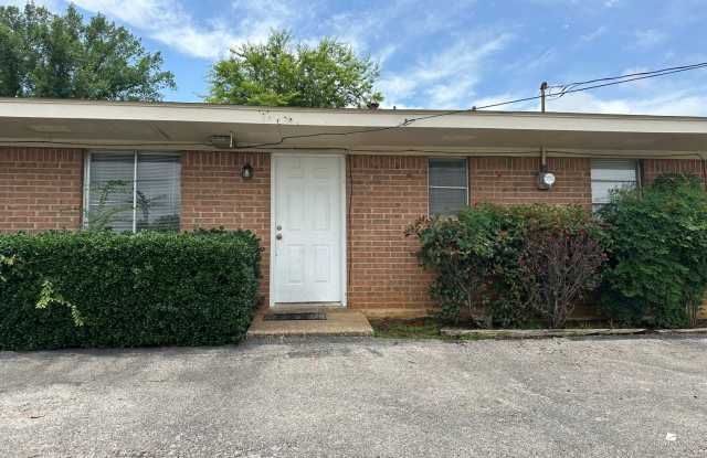 210 Memory Ln photos photos