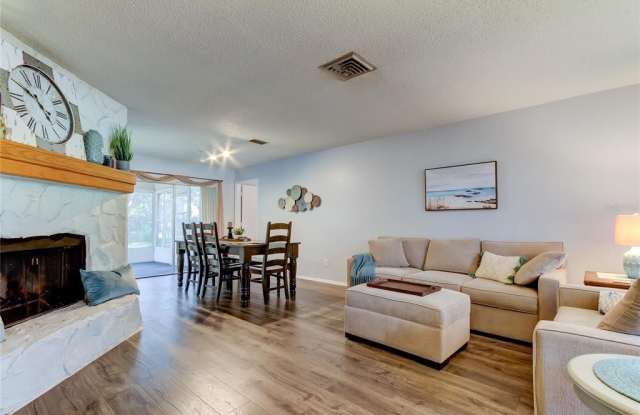 2646 CONCORDE COURT Gallery 2