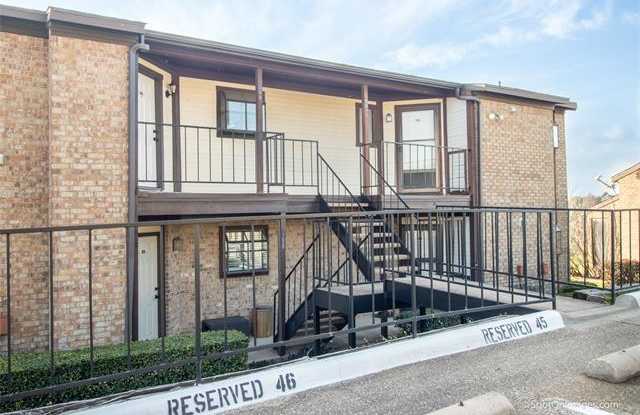 264 Henry Chandler Dr. Gallery 2