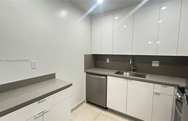 8670 SW 149th Av - 8670 Southwest 149th Avenue, Kendall West, FL 33193