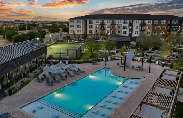Lantana Round Rock photos photos
