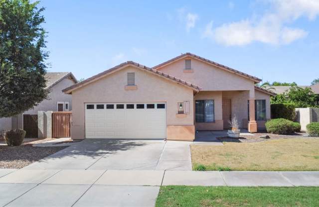 Charming 4 Bedroom Single Level Home with Pool in Higley Grove photos photos