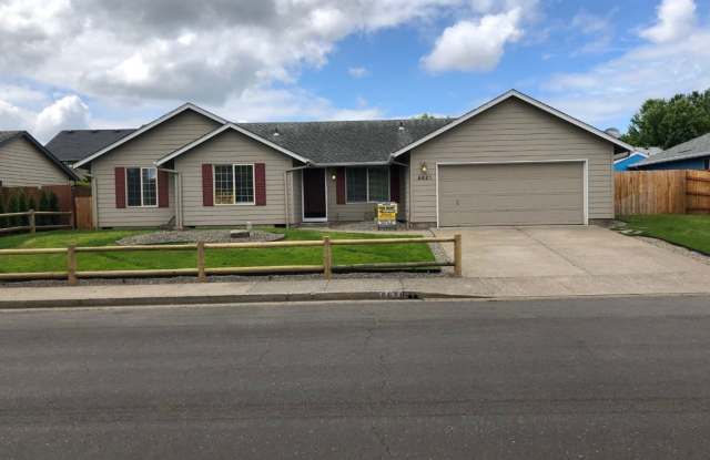 6621 Koufax Lane NE - 6621 Koufax Lane Northeast, Keizer, OR 97303