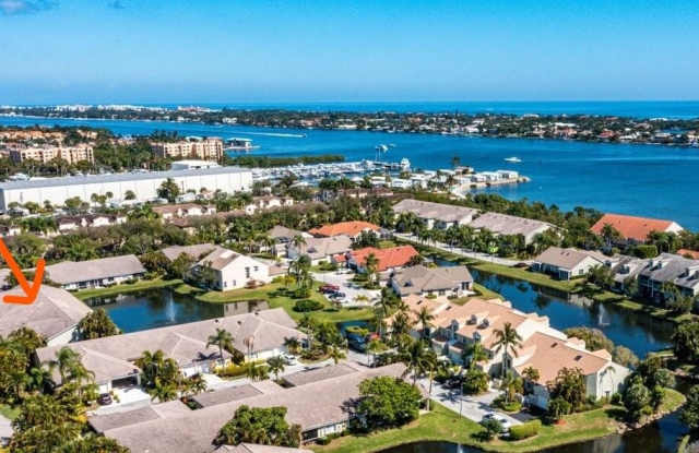 155 N Lakeshore Drive - 155 North Lakeshore Drive, Hypoluxo, FL 33462