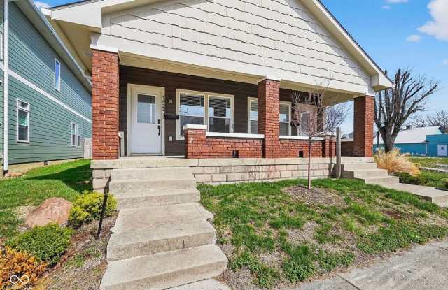 Charming 2BR Townhome in Indianapolis photos photos