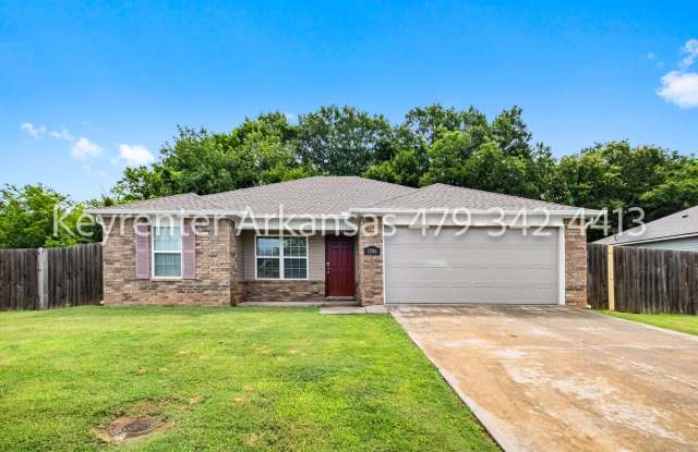 Beautiful 4-Bedroom Home in Fayetteville – Ideal for Comfortable Living! photos photos