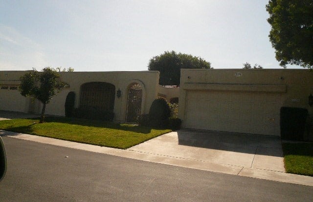 5379 Avenida Sosiega - 5379 Avenida Sosiega, Laguna Woods, CA 92637