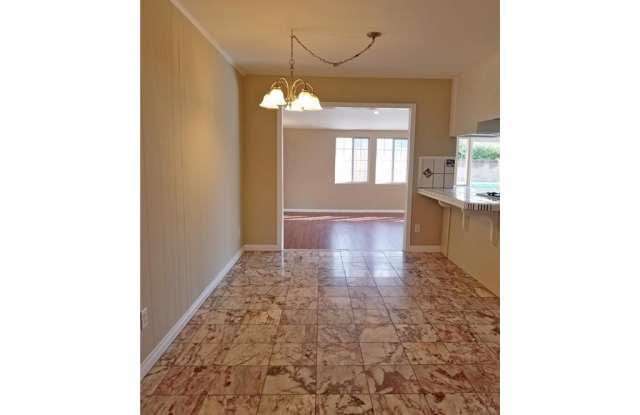 7942 Fallbrook Avenue Gallery 3