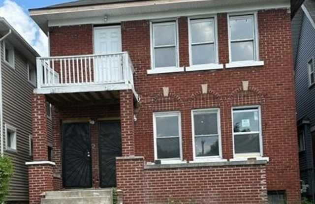 3220 Gladstone Street photos photos