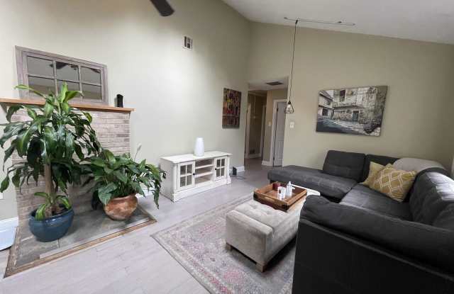 237 Tuckahoe Road Gallery 3