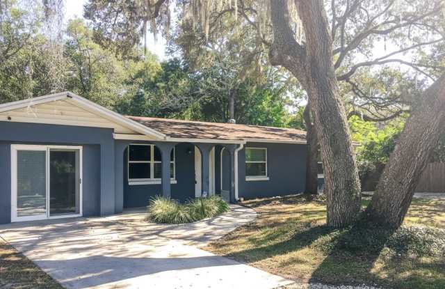 Beautiful 3 Bed 1.5 Bath Pool Home for Rent in Lake Mary, FL photos photos