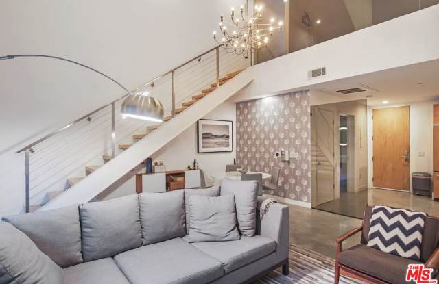 123 N KINGS RD - 123 North Kings Road, Los Angeles, CA 90048