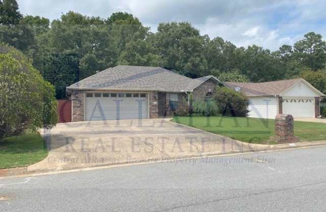 Maumelle 3 Bedroom Home - 56 Zircon Drive, Maumelle, AR 72113