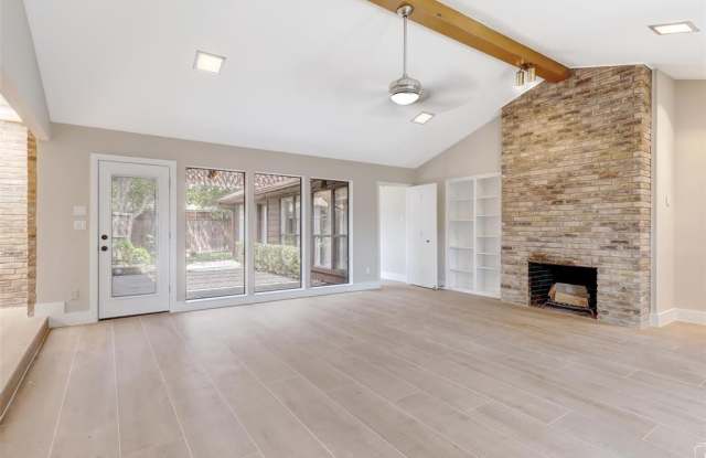 6915 Clearhaven Drive Gallery 4
