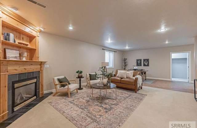 230 Hampton Lane - 230 Hampton Lane, Idaho Falls, ID 83404