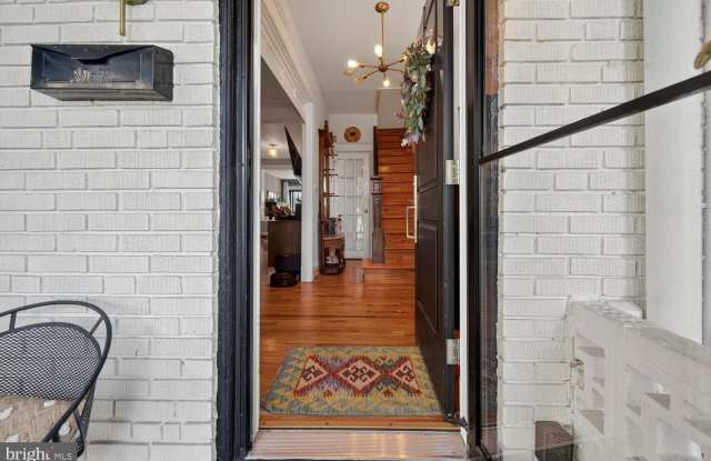 1428 TRINIDAD Avenue NE Gallery 2