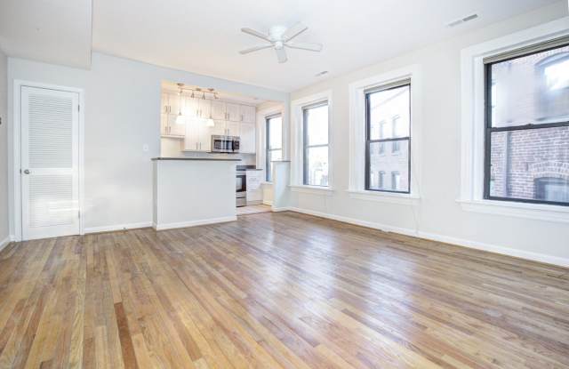Adorable AdMo Abode w/ Awesome Roof Deck! - 1930 18th Street Northwest, Washington, DC 20009