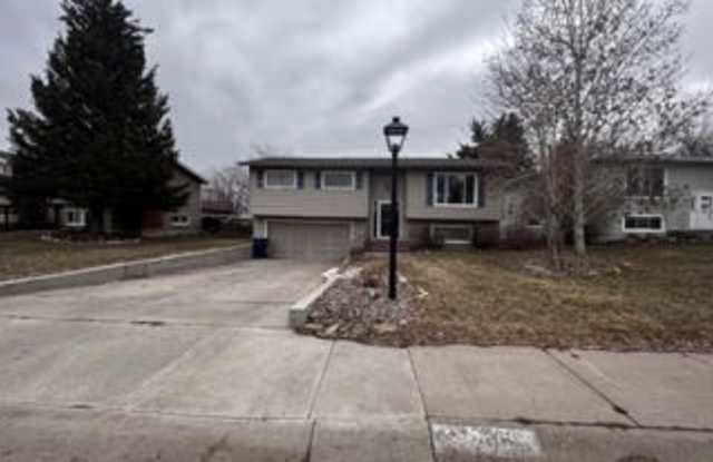 2931 Carmel Drive photos photos
