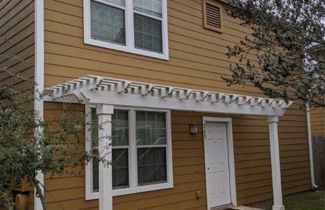 240 Trestle Tree - 240 Trestle Tree, San Marcos, TX 78666