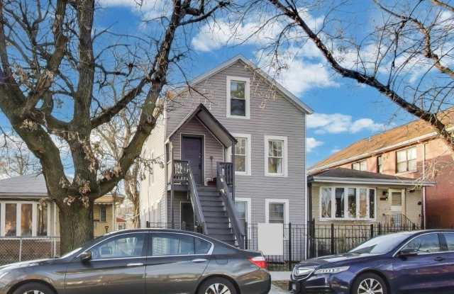 3248 S Paulina Street photos photos