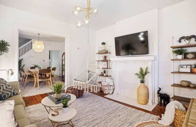 1351 N 5th St photos photos