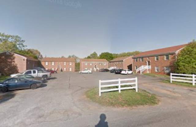 22 Churchill Drive - Apt 15 - 22 Churchill Drive, Timberlake, VA 24502 22 Churchill Drive - Apt 15 - 22 Churchill Drive, Timberlake, VA 24502