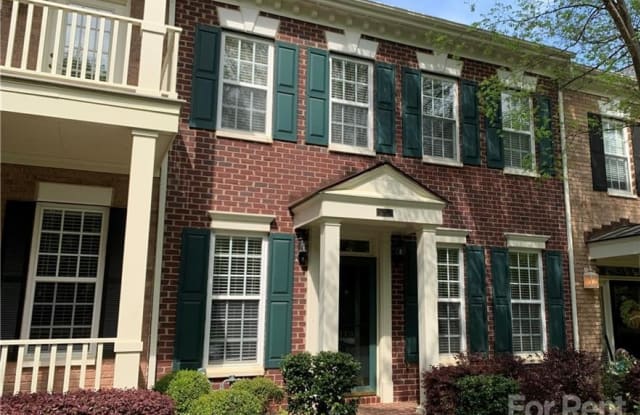 215 N Faulkner Way - 215 North Faulkner Way, Davidson, NC 28036