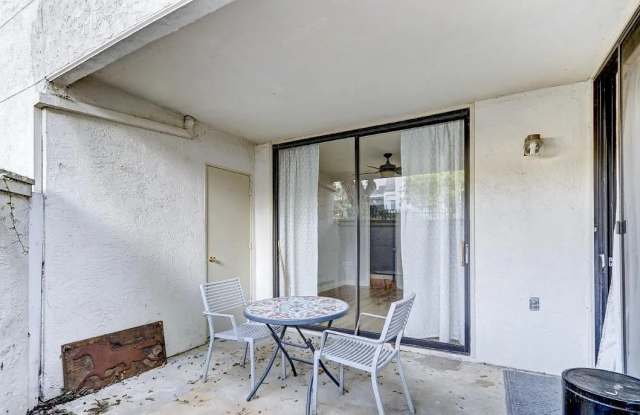 2210 River Run Dr photos photos