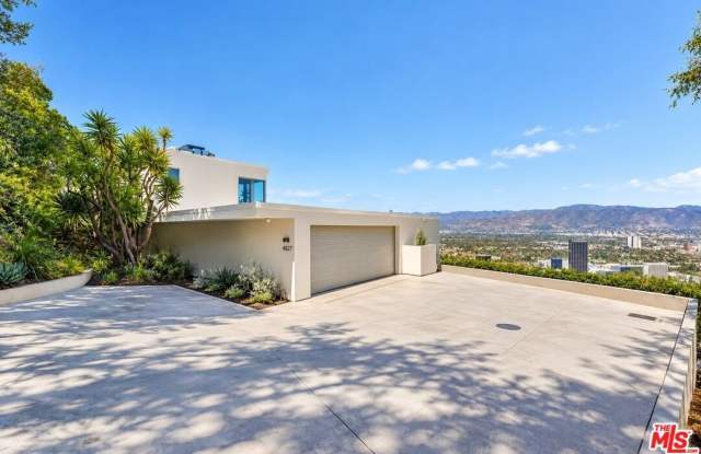7829 Torreyson Dr Gallery 2
