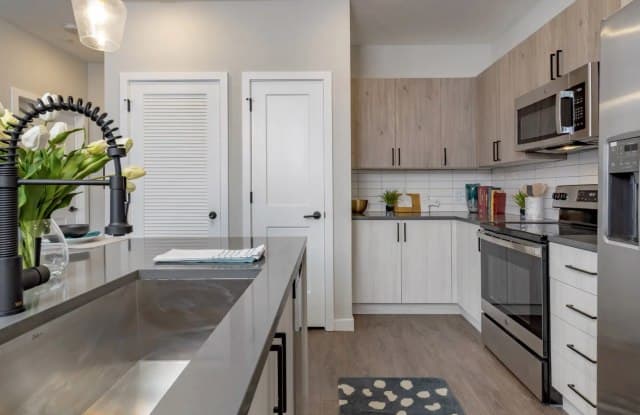 2 Lexington Court Unit C11 photos photos