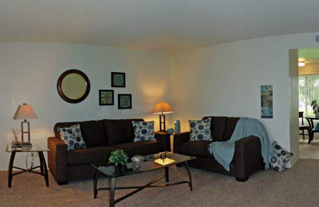 PARKWOOD APARTMENTS photos photos