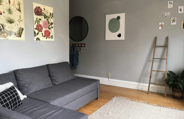 Oakview Apartments Gallery 4