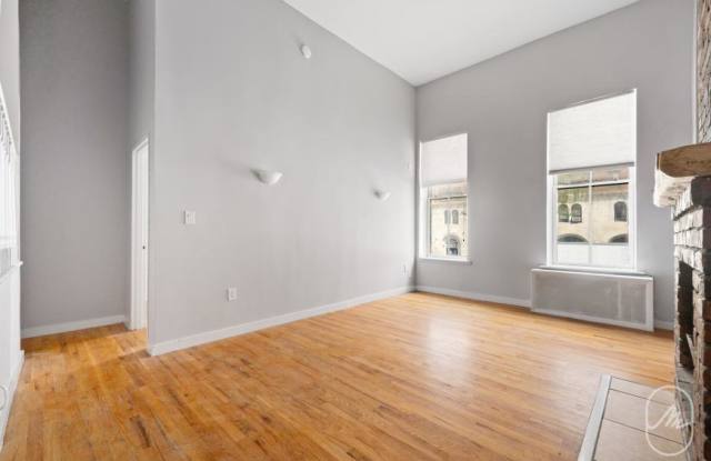 466 West 23rd Street photos photos