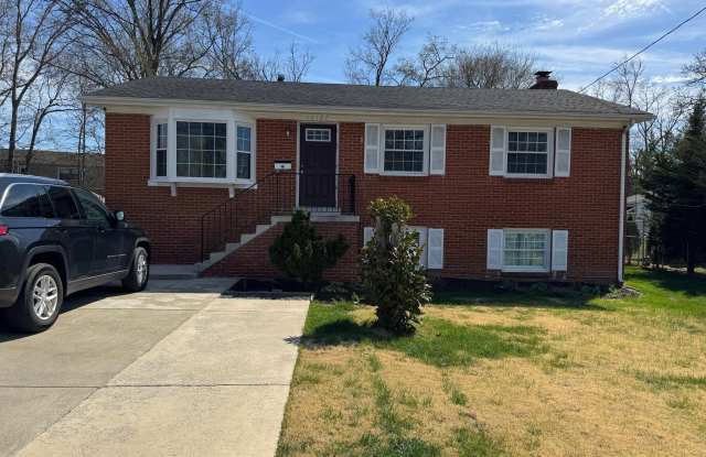 10127 LOMOND Drive photos photos