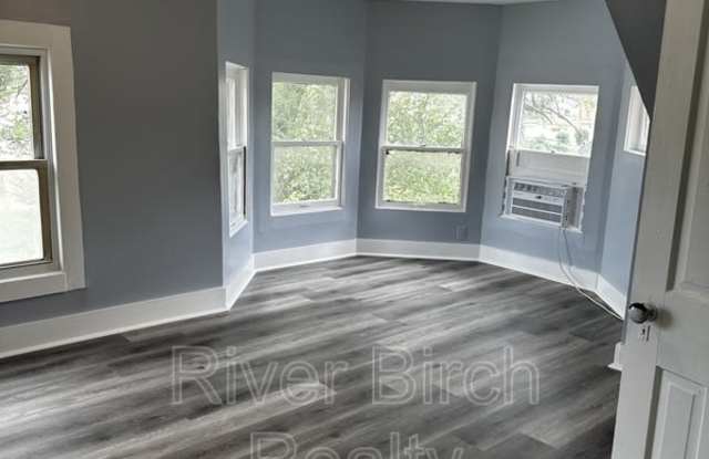 613 South 5th Street - 3 photos photos