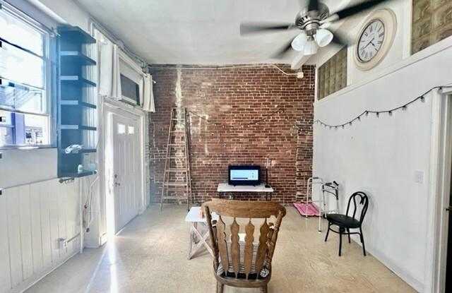 33 Thacher Gallery 2