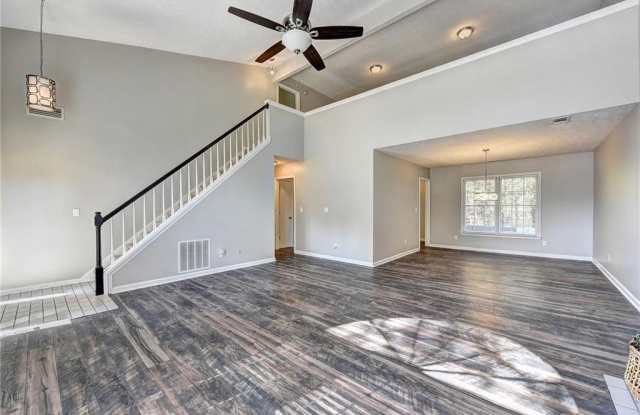 235 Tanners Court Gallery 4