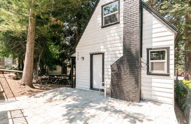 772 Arrowhead Villa Rd photos photos