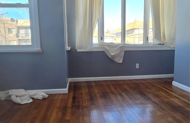 4253 157th Street photos photos