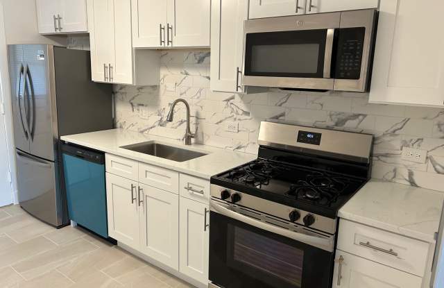 9608 North Greenwood Avenue photos photos