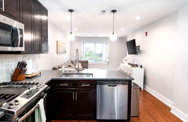 1747 N MARSHALL STREET photos photos
