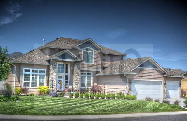 Big and Beautiful Home photos photos