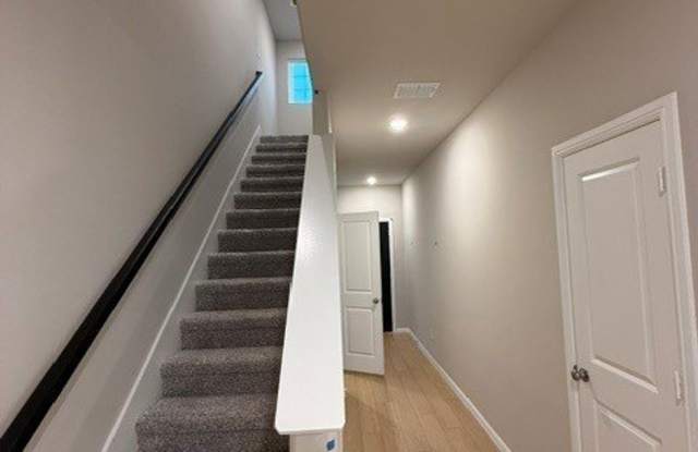 805 Santa Lucia Drive Gallery 3