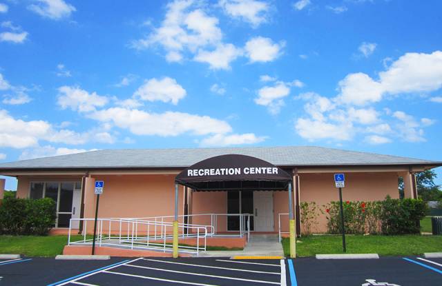 Southern Anchor Gallery 2