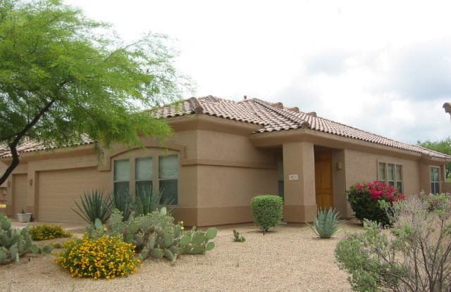 9255 E WHITEWING Drive - 9255 East Whitewing Drive, Scottsdale, AZ 85262
