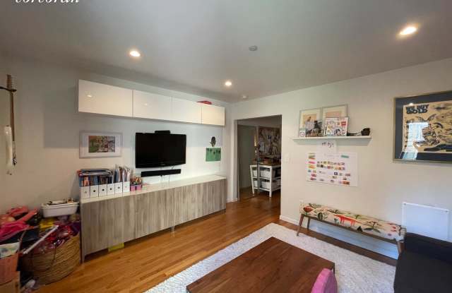 504 Humboldt Street Gallery 3